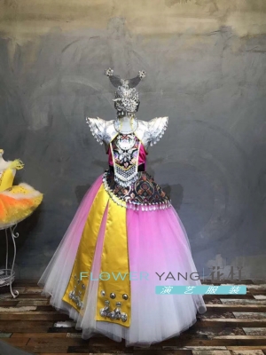 赤峰民族服裝出租電話地址查詢-第1張圖片