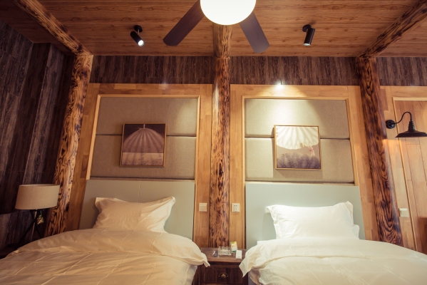 赤峰夢想家精品主題酒店電話-第1張圖片