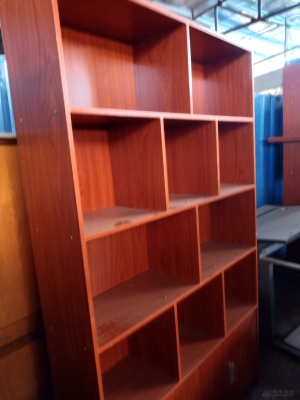 赤峰出售二手閑置衣物電話號碼-第1張圖片