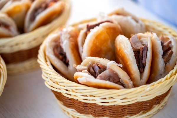 赤峰薛家糕點(diǎn)店電話多少號-第1張圖片