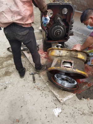 赤峰哪里招修理工啊電話號碼-第1張圖片