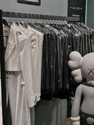 赤峰潮牌實體店電話地址查詢-第1張圖片