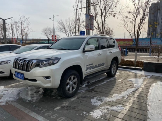 赤峰普拉多預(yù)定電話號碼是多少-第1張圖片