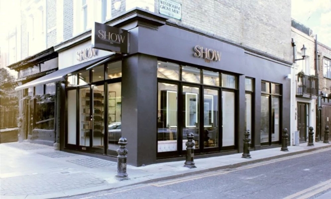 赤峰市秋田理發(fā)店電話號(hào)碼-第1張圖片