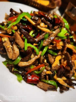 赤峰吃貨美食燒烤店電話號(hào)碼-第1張圖片