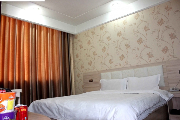 赤峰市德晟酒店地址電話號(hào)碼-第1張圖片