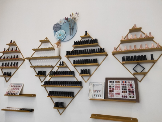 赤峰梵瑪西二樓電話號碼-第1張圖片