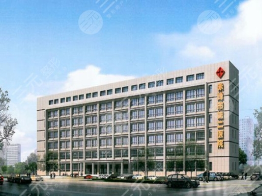 赤峰醫(yī)院體育館電話多少號-第1張圖片