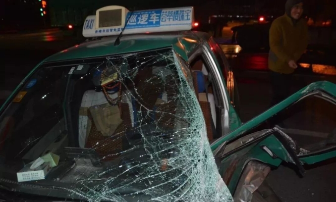 赤峰易豐運(yùn)車隊(duì)電話號碼查詢-第1張圖片