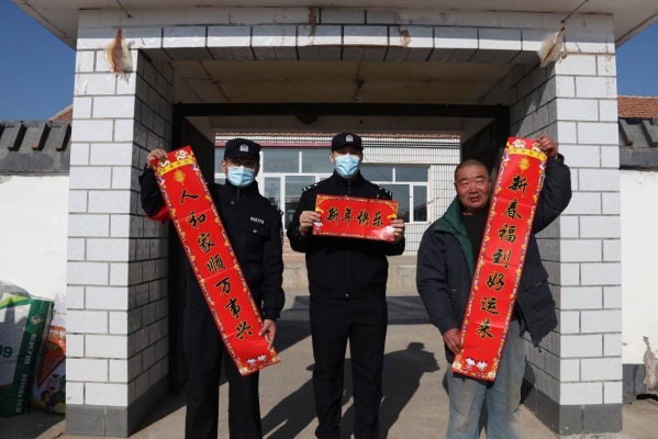 赤峰對聯(lián)批發(fā)市場的電話號碼-第1張圖片