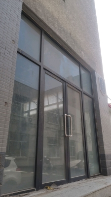 赤峰卷簾門制造商電話號(hào)碼-第1張圖片