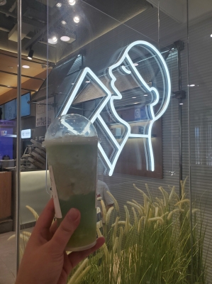 赤峰喜茶萬(wàn)達(dá)廣場(chǎng)電話號(hào)碼-第1張圖片