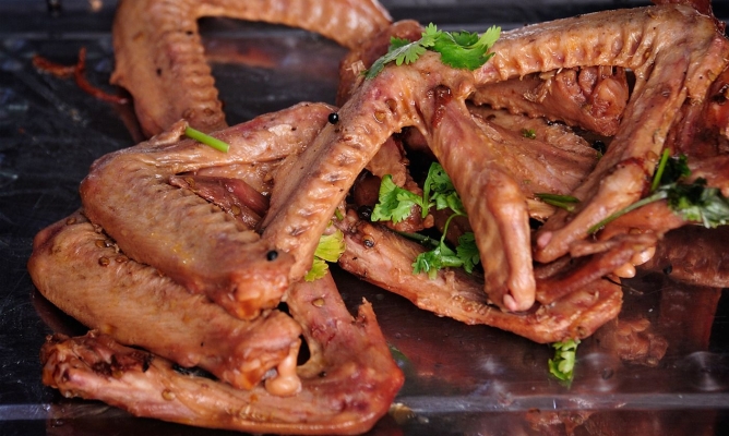 赤峰狗糧團(tuán)購電話是多少號(hào)-第1張圖片