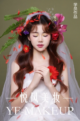 赤峰市化妝學(xué)校地址電話號碼-第1張圖片