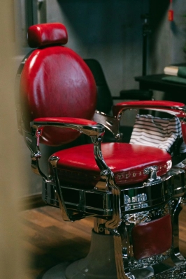 赤峰美式理發(fā)館電話多少號-第1張圖片