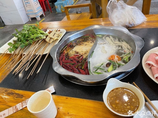 赤峰三道街串串店電話號碼-第1張圖片