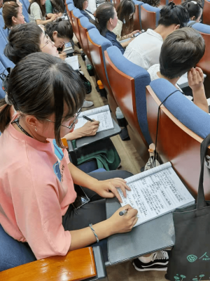 赤峰美工設(shè)計(jì)培訓(xùn)班電話號(hào)碼-第1張圖片