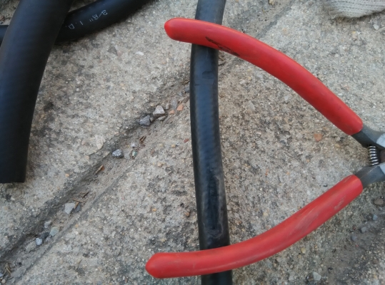 赤峰換排氣管的地方電話號碼-第1張圖片