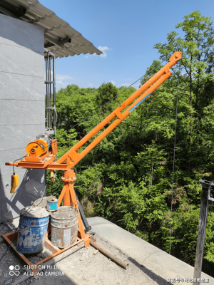 赤峰小型吊機(jī)批發(fā)電話號(hào)-第1張圖片