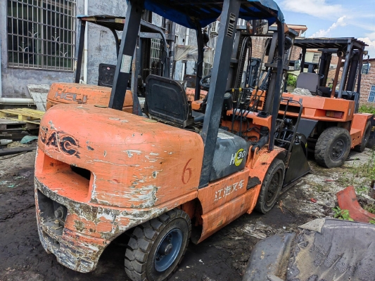 赤峰叉車二手轉讓市場電話號碼-第1張圖片