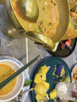 赤峰街日月升飯店電話多少號(hào)-第1張圖片