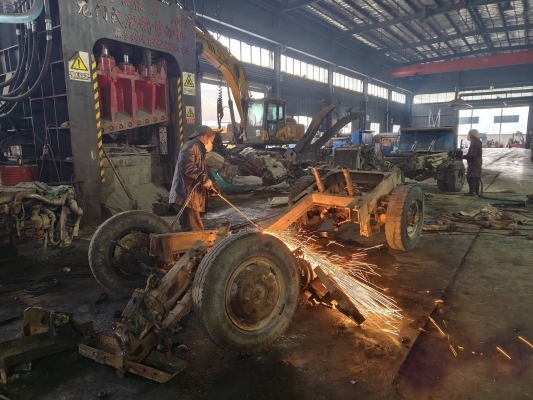 赤峰收割機維修電話號碼查詢-第1張圖片