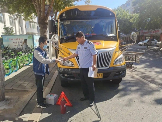 赤峰市護學隊隊長電話號碼-第1張圖片