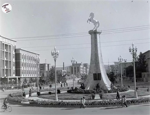 赤峰昊宸商廈電話號(hào)碼查詢是多少-第1張圖片