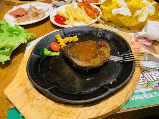 赤峰萬悅城樓下美食店電話號碼-第1張圖片