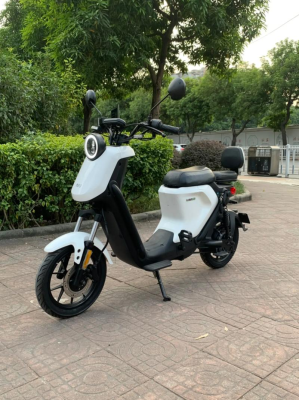 赤峰有小牛電動車店電話嗎-第1張圖片