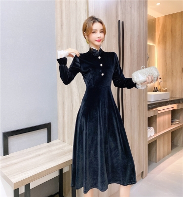 赤峰輕奢裙子專賣店電話號碼-第1張圖片