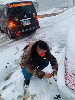 赤峰剛子道路救援隊(duì)電話號碼-第1張圖片