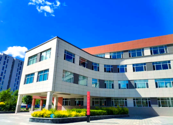 赤峰二中附近托管班電話號碼-第1張圖片