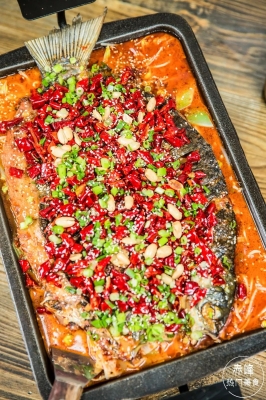 赤峰春容調(diào)料店電話多少號(hào)-第1張圖片