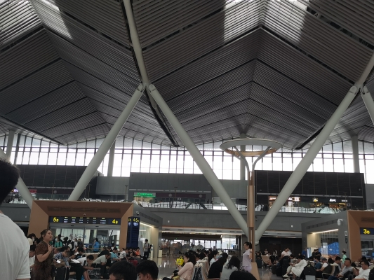 朝陽(yáng)到赤峰出租車電話號(hào)碼-第1張圖片