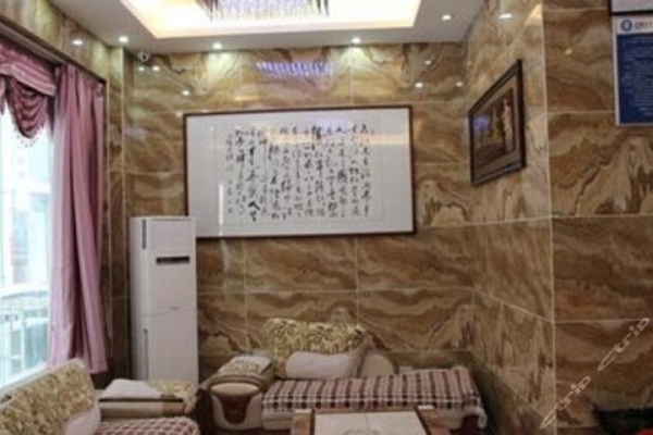 赤峰路源酒店團(tuán)購群電話號(hào)碼-第1張圖片