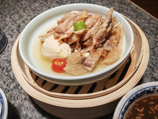 赤峰風干雞店電話地址是多少號-第1張圖片