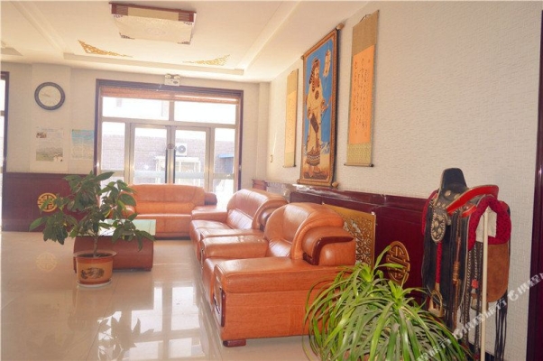 赤峰市沁原清真店電話號碼-第1張圖片