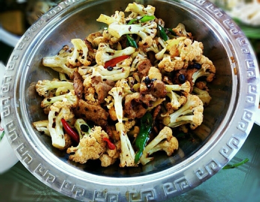 赤峰市吉湘樓飯店電話號(hào)碼-第1張圖片