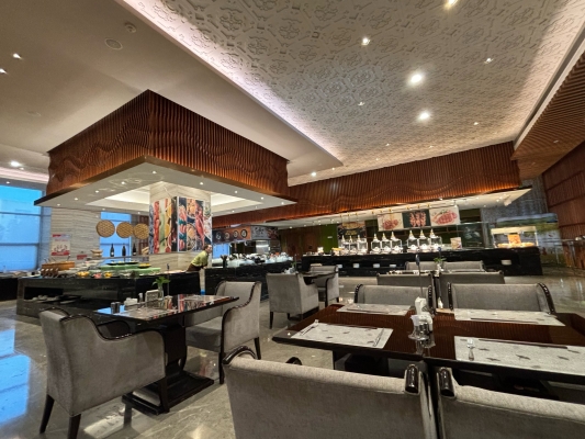 赤峰聚會(huì)首選酒店推薦電話是多少-第1張圖片