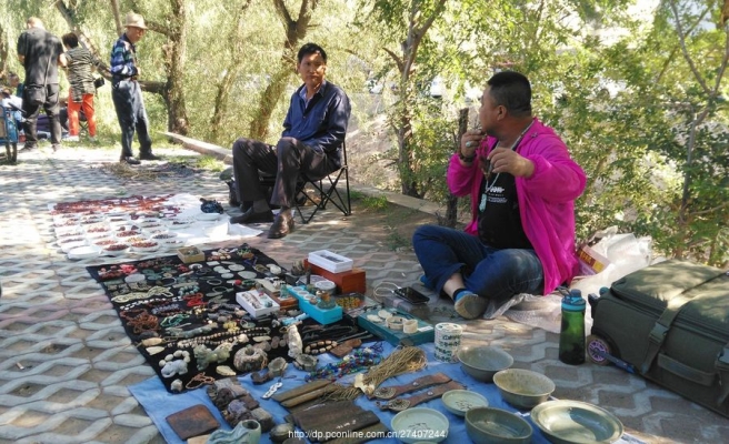 赤峰舊貨地?cái)傇谀睦锇‰娫捥?hào)碼-第1張圖片