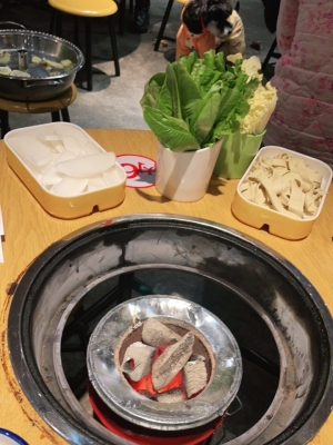 赤峰牛骨頭蒸餃館電話號碼-第1張圖片