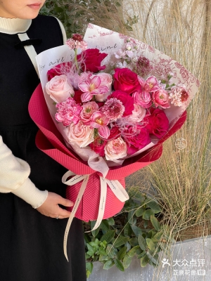 赤峰汽車站附近花店電話號(hào)碼-第1張圖片