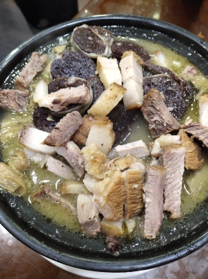 赤峰平莊張家小館電話號碼-第1張圖片