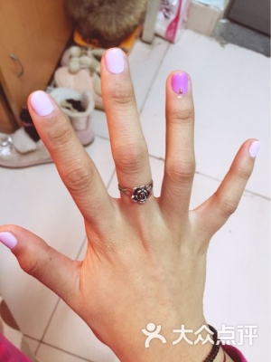 赤峰羅亞美甲培訓學校電話號碼-第1張圖片