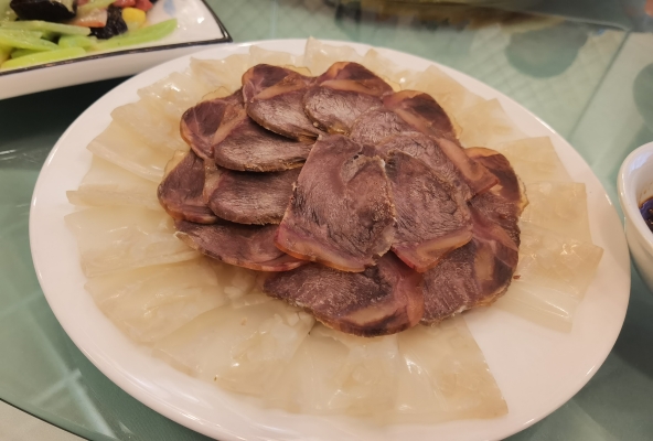 赤峰市美食鍋包肉地址電話號碼-第1張圖片