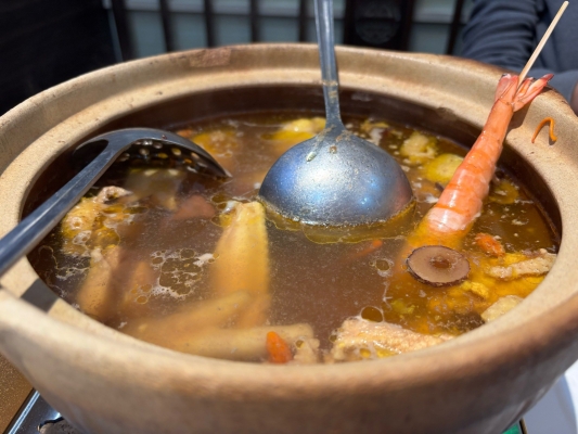 三爺菜館赤峰店電話號(hào)碼-第1張圖片