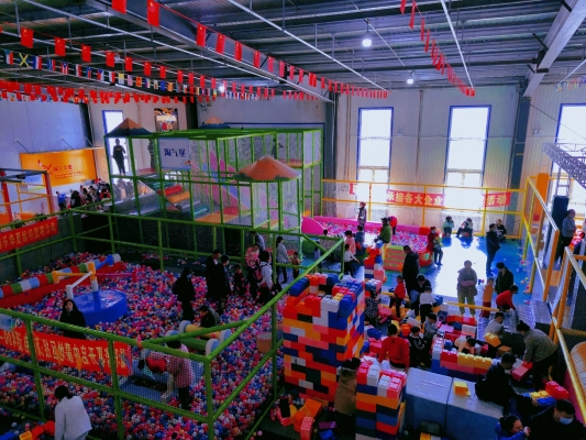 赤峰充氣蹦床聯(lián)系電話地址查詢-第1張圖片