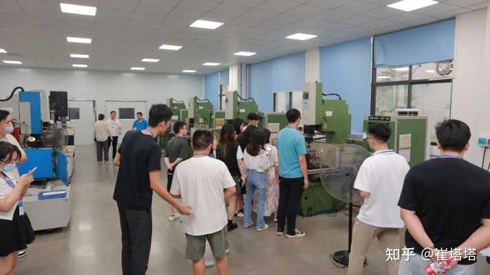 赤峰牙刷工廠電話地址是多少號(hào)-第1張圖片