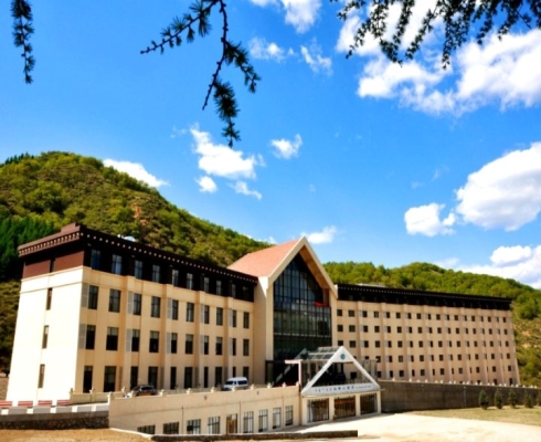 赤峰老經(jīng)棚飯店地址電話(huà)號(hào)碼-第1張圖片